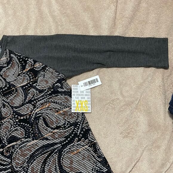 NWT- LuLaRoe- XXS. Randy Top - Picture 4 of 7